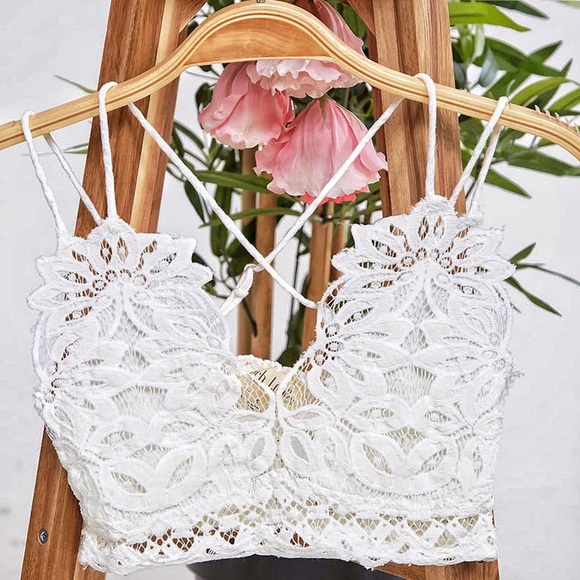 Double Strap Scalloped Lace Bralette White - Picture 2 of 4